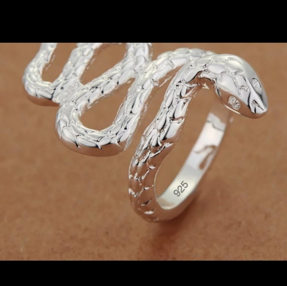 Christmas gift. Sterling silver snake ring 925 .